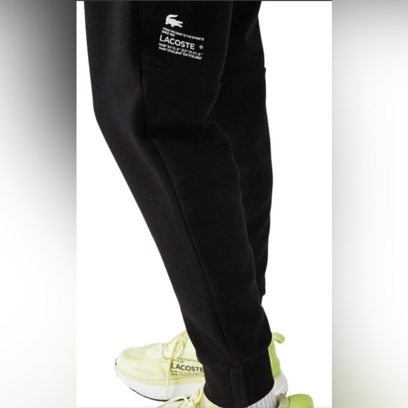 Lacoste MEN'S REFLECTIVE PRINT JOGGERS - Picture 2 of 9